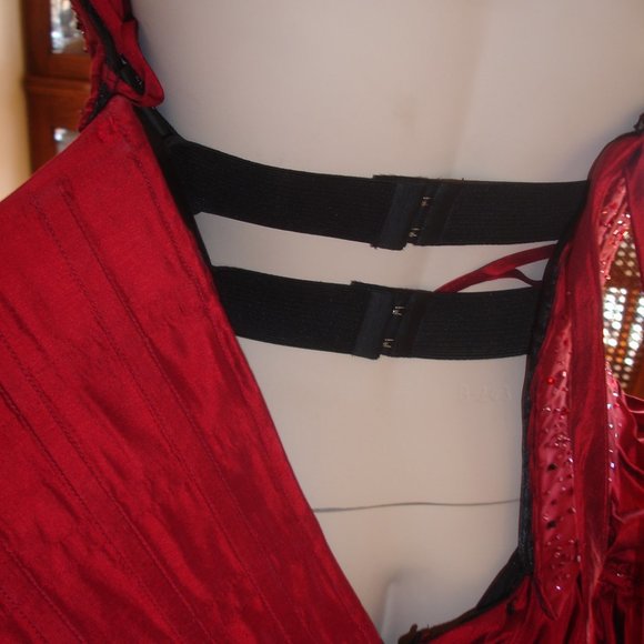 JUSTIN ALEXANDER RED CARPET GOWN SIZE 4 - Picture 11 of 15